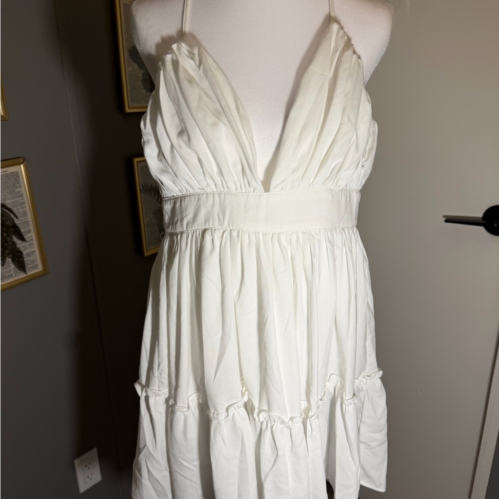 PrettyLittleThing‎ White Mini Dress